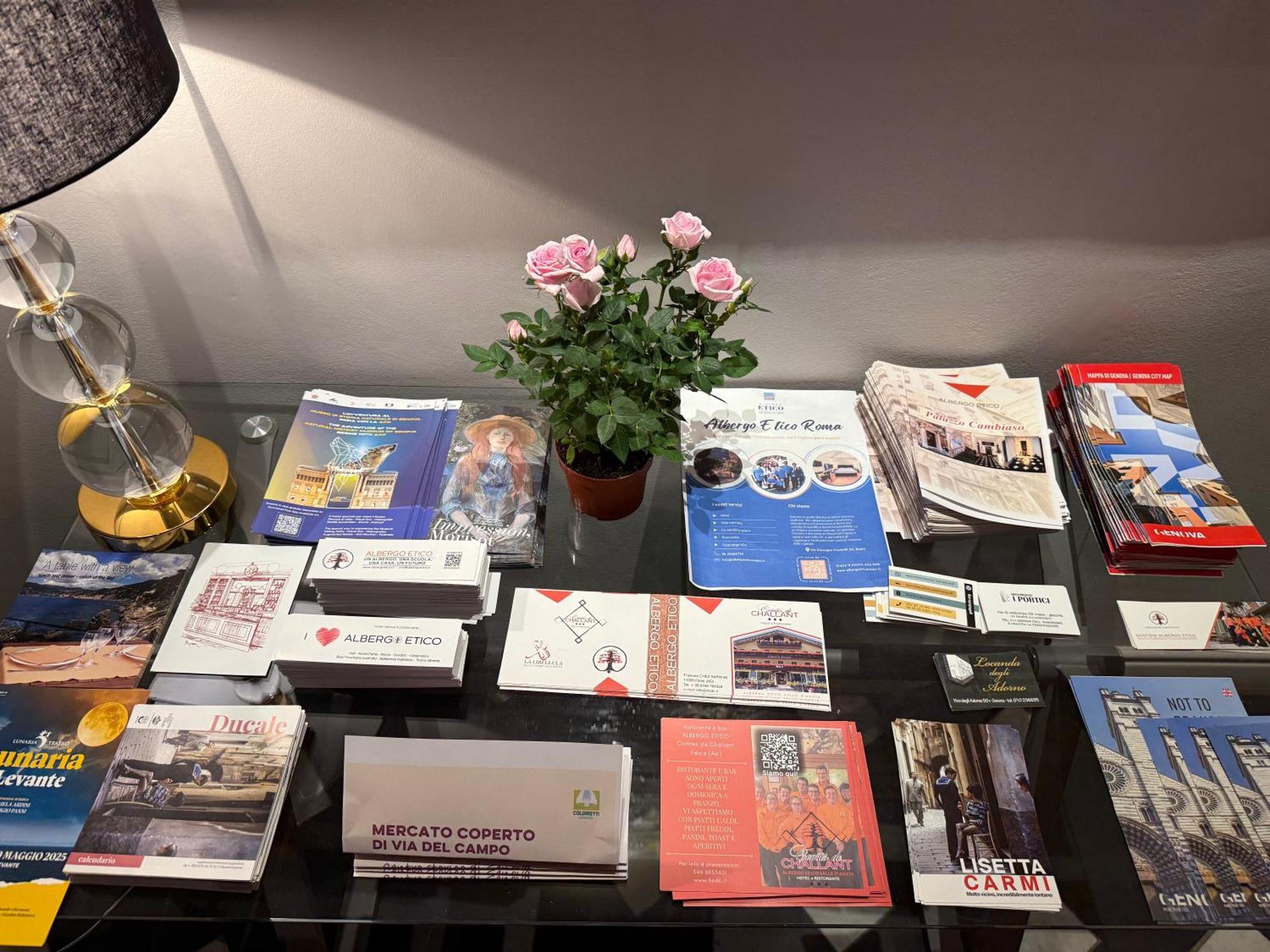 Palazzo Cambiaso Albergo Etico Genova Екстериор снимка