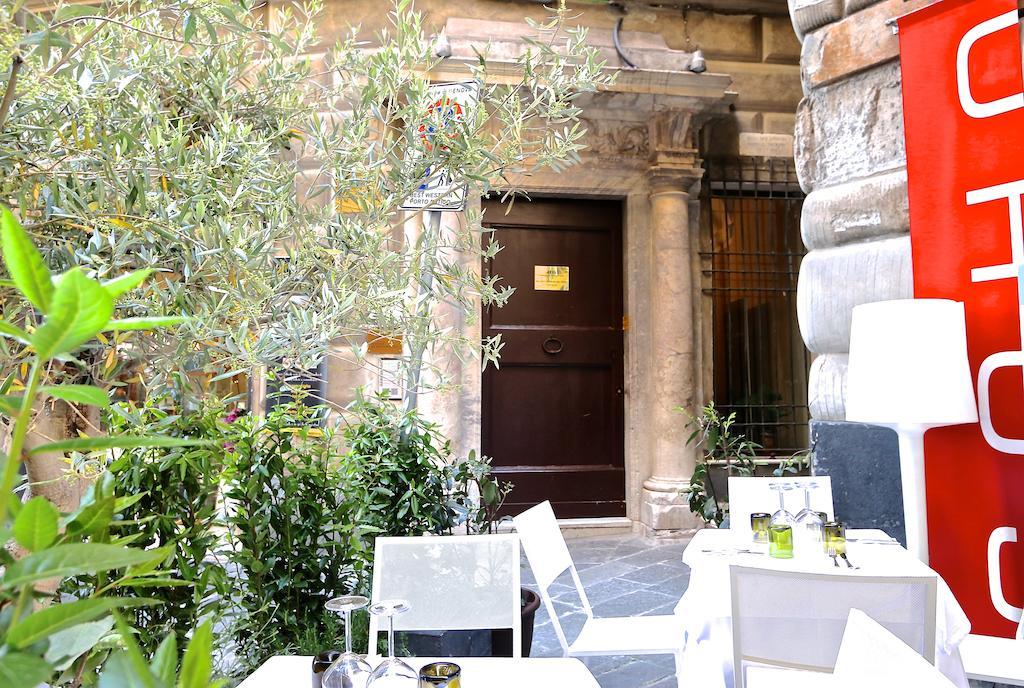 Palazzo Cambiaso Albergo Etico Genova Стая снимка